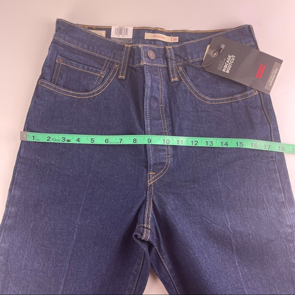 NWT Levi's Ribcage Flare Bootcut Dark Wash Jeans - Picture 5 of 8